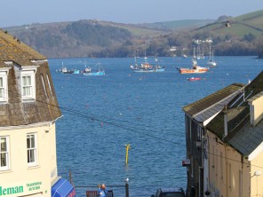 3 Bedroom Period House with Estuary Views in Salcombe, Devon, England